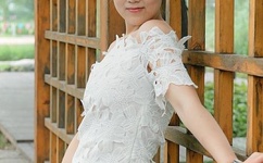 你看你的水喷的到处都是若